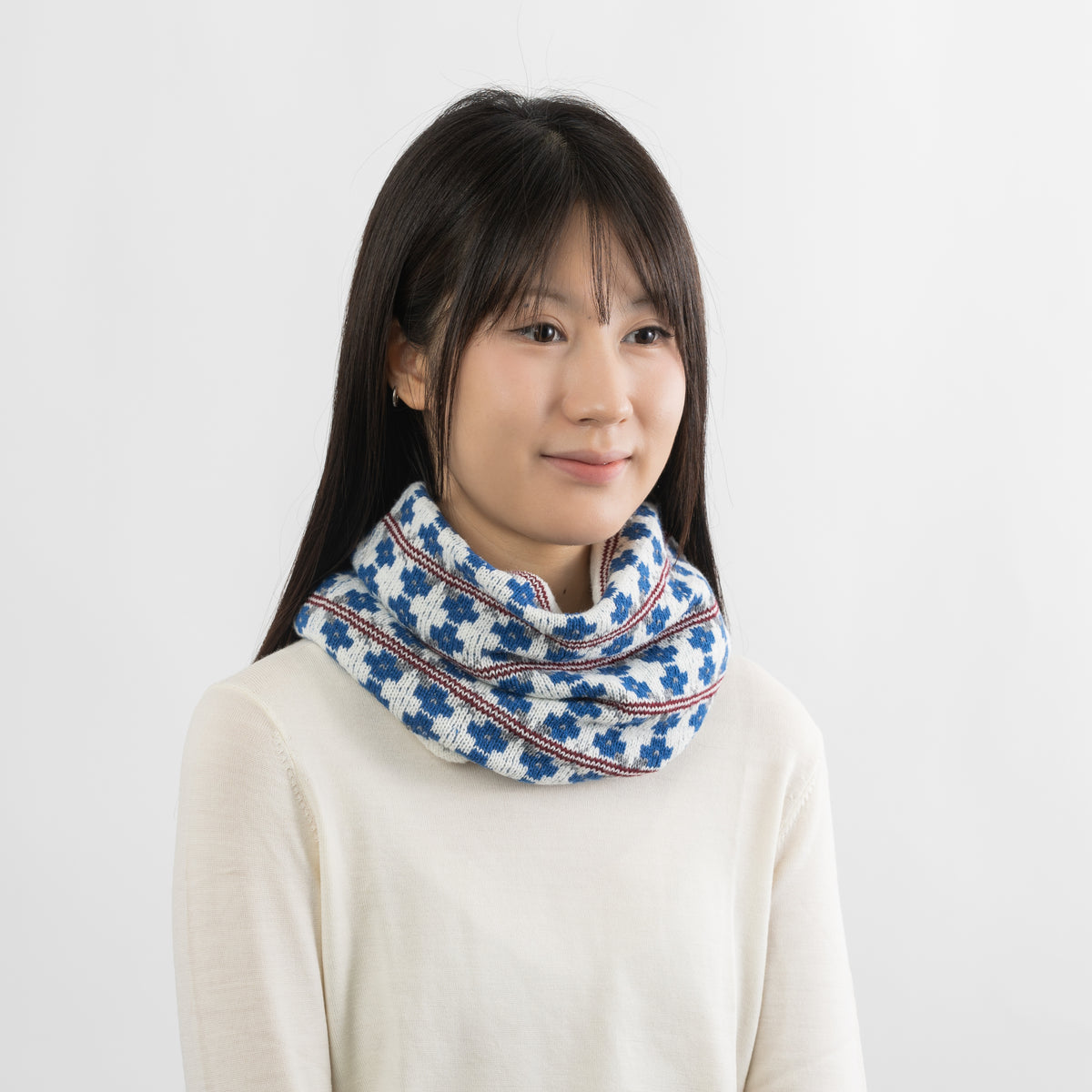 Kranssi  Reversible Snood 【White】
