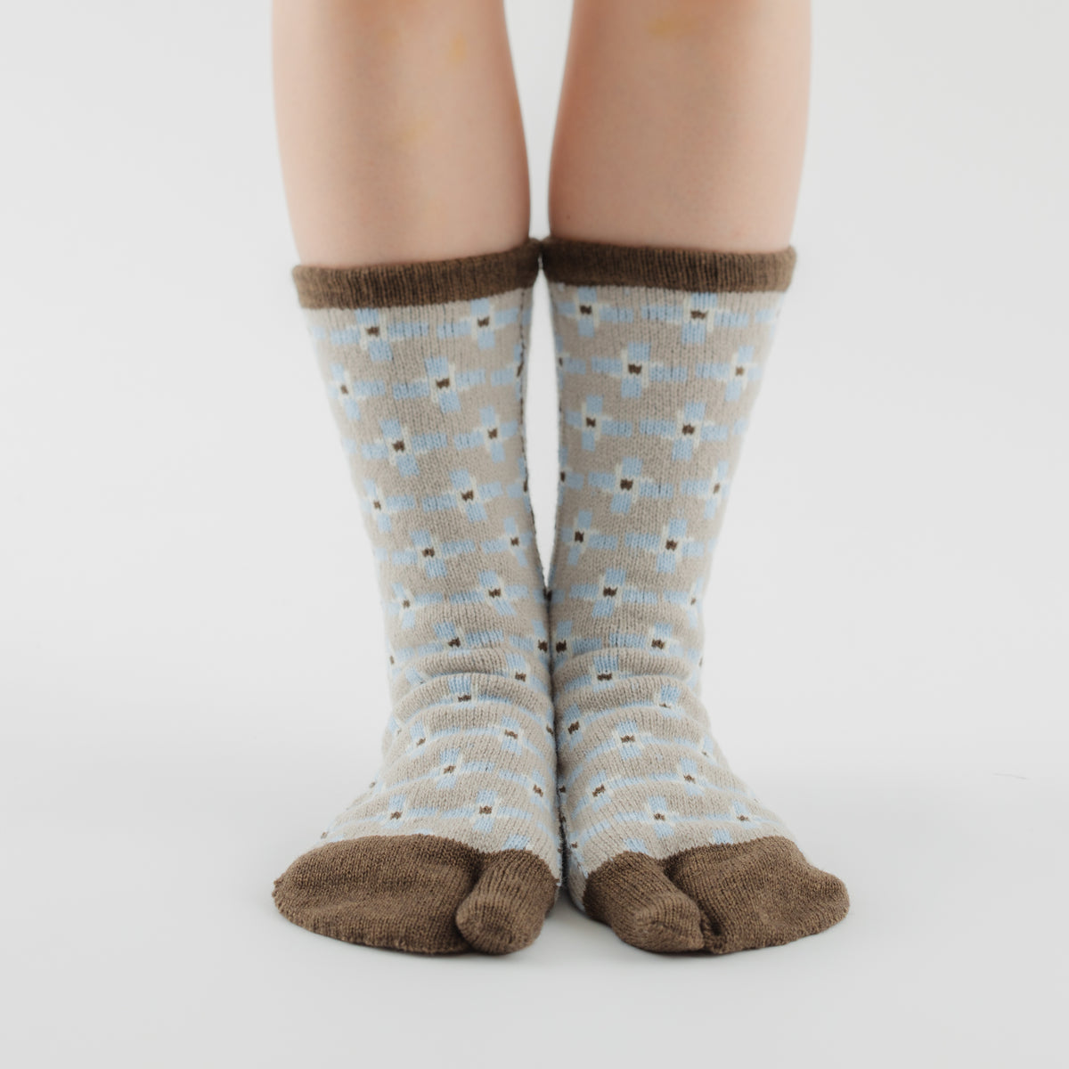 Tuuli Tabi Socks 【Brown】