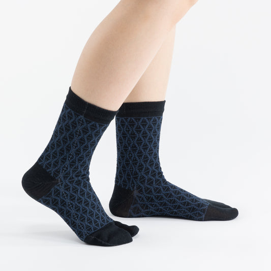 Red Fuji socks【Black】