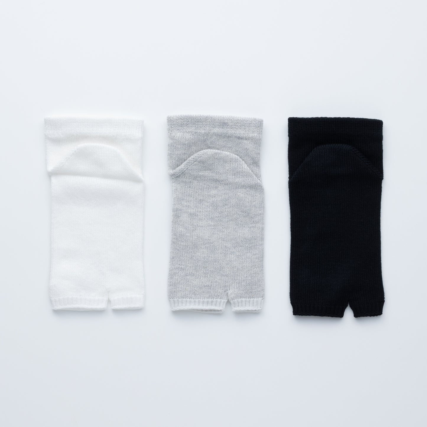 Toe less socks【Black】